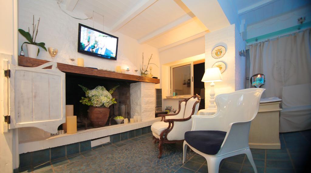 Domus Lina Hotel Fiumicino Ngoại thất bức ảnh