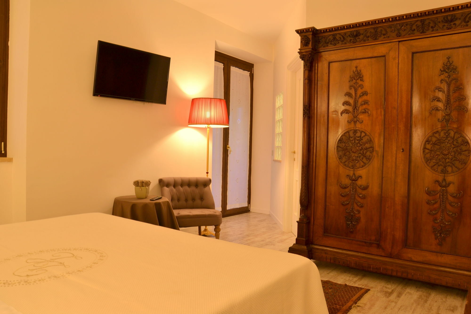 Domus Lina Hotel Fiumicino Ngoại thất bức ảnh