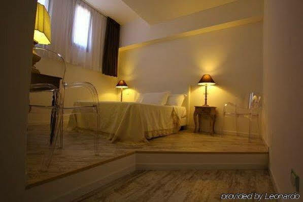 Domus Lina Hotel Fiumicino Ngoại thất bức ảnh